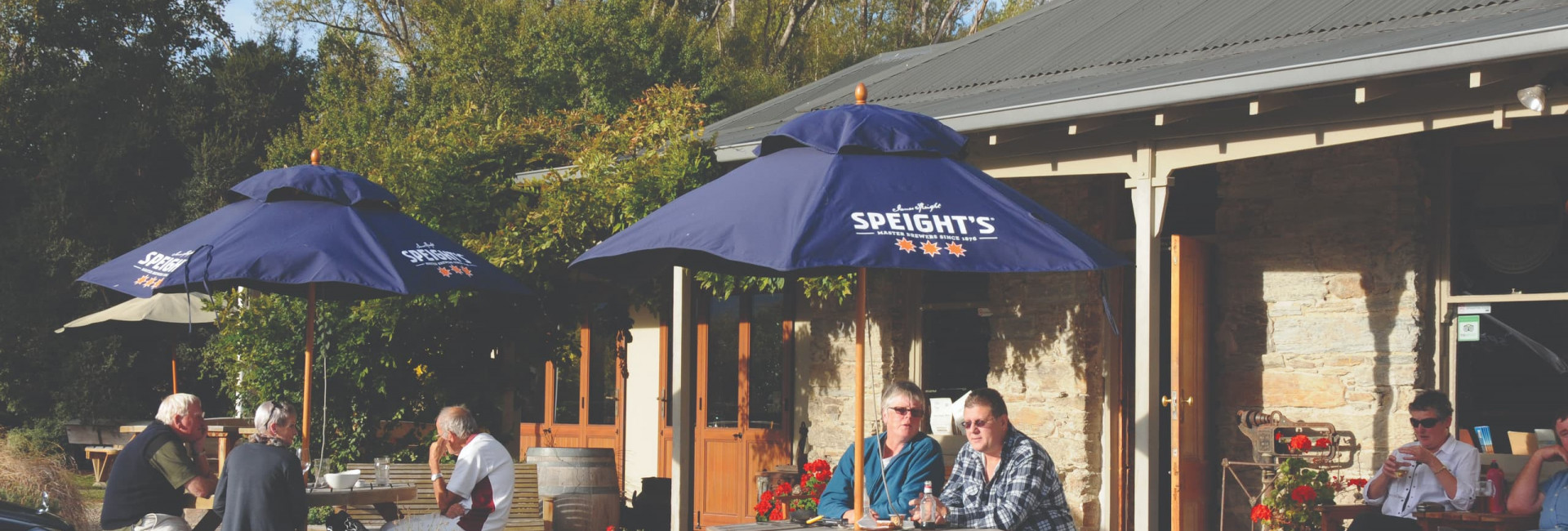Ctatto Creek Tavern